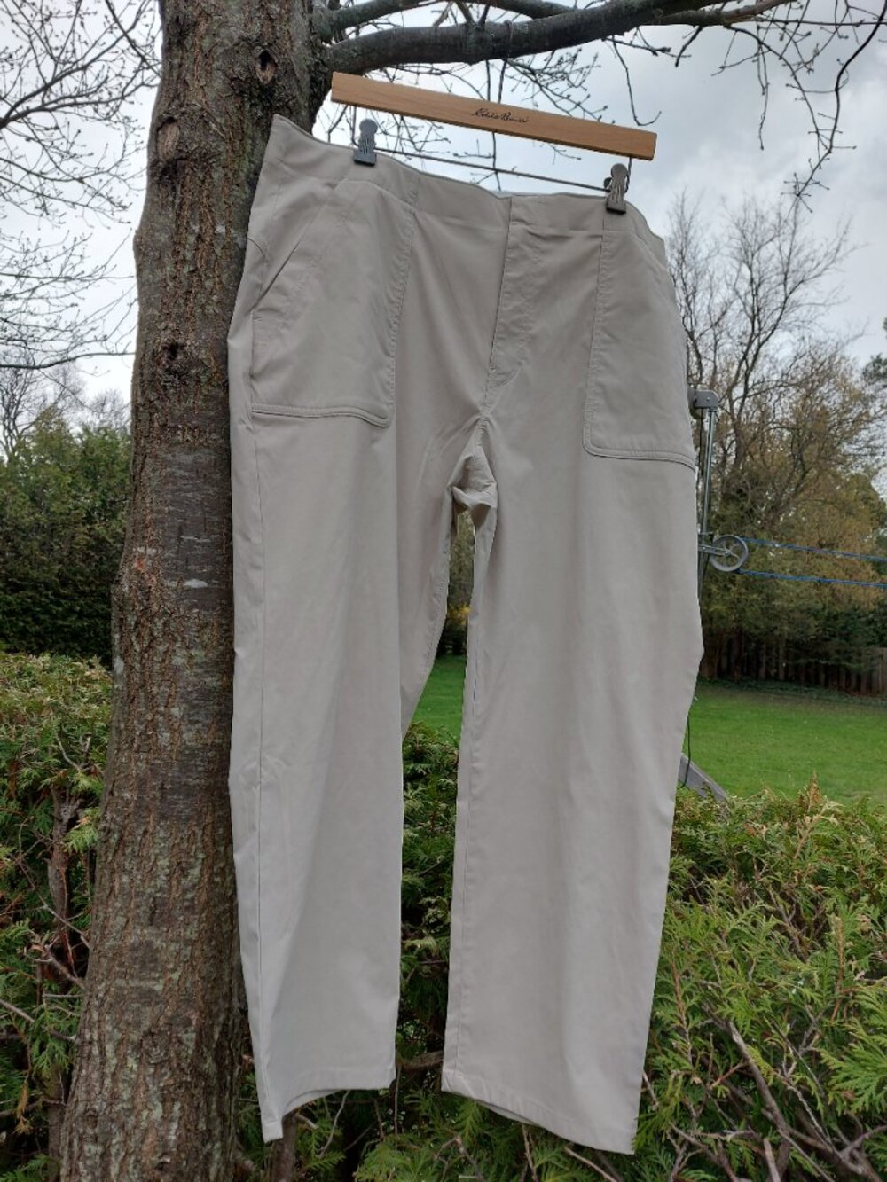 Eddie Bauer Horizon High-Rise Crop Pants